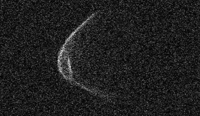Imagen del asteroide 1998 OR2, captado el 18 de abril por el Observatorio de Arecibo, en Puerto Rico.