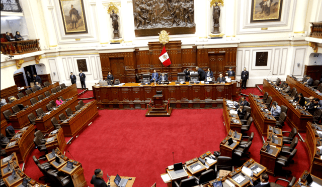  La última encuesta de IEP reveló que el 94 % de los peruanos desaprueban la gestión del Parlamento. Foto: difusión    