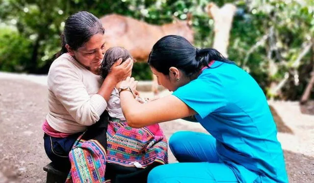  En Perú, el&nbsp;Servicio Rural y Urbano Marginal de Salud (SERUMS)&nbsp;es un programa obligatorio para todos los profesionales de la salud titulados. Foto: Andina   