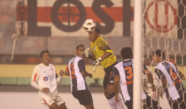 Alianza Lima y Universitario se enfrentaron en semifinales de la Copa Libertadores Sub-20 2011. Foto: La República