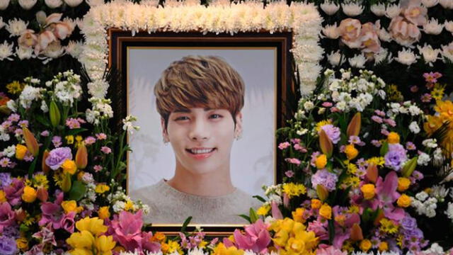 Velorio de Jonghyun. Foto: Naver   