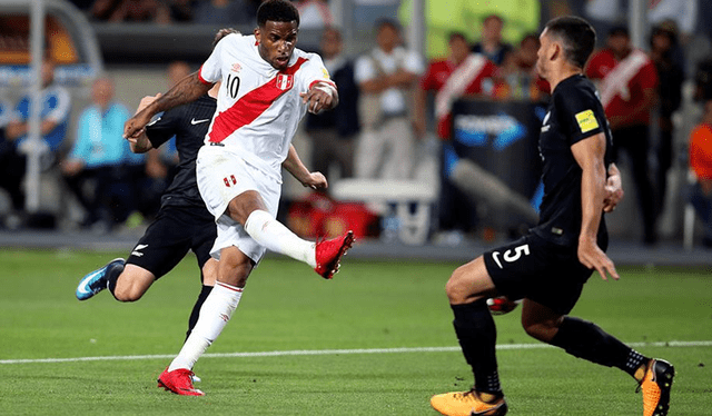 El último Perú vs. Nueva Zelanda fue el triunfo 2-0 que le dio a la Blanquirroja el pase a Rusia 2018. Foto: EFE