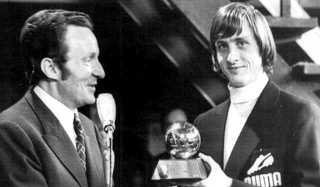 Johan Cruyff, natural de Holanda , sumó dos trofeos de este título al FC Barcelona . Foto: Marca