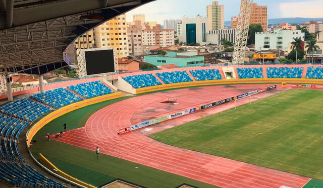 El Estadio Olímpico Pedro Ludovico Teixeira tiene una capacidad para 13 500 personas espectadores. Foto: FIFA