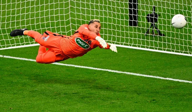 Keylor Navas cobra 12 millones de euros al año. Foto: AFP