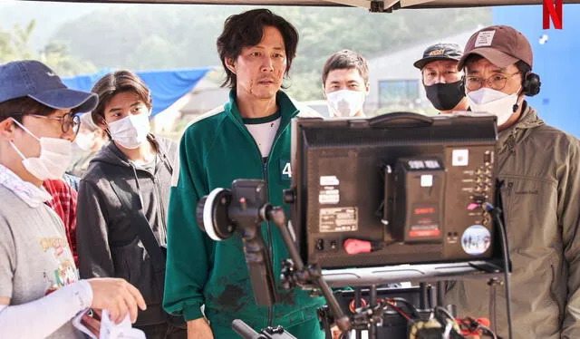 Lee Jung Jae (Gi Hun / Nº 456) en detrás de escena de Squid game. Foto: Netflix