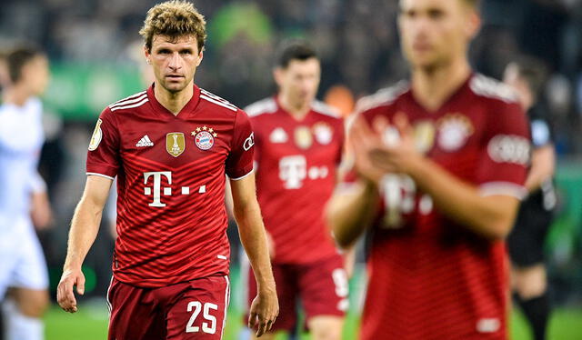 Thomas Müller fue titular en la derrota 5-0 ante el Borussia. Foto: EFE