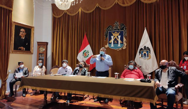 Alcalde José Ruiz anunció que el 2022 se iniciará proceso de titulación. Foto: MPT