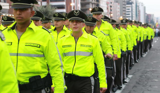 Fotografía de policías ecuatorianos. Fuente: Plan V, medio ecuatoriano.