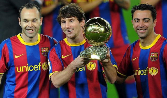 En el 2010, Andrés Iniesta, Xavi Hernández y Lionel Messi fueron los finalistas del Balón de Oro. Foto: FC Barcelona.