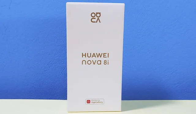 Parte frontal de la caja del Huawei Nova 8i. Foto: Edson Henriquez.