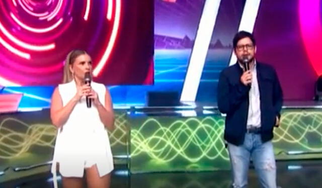 Johanna San Miguel y Gian Piero Díaz impactados luego de ver la publicidad de Esto es guerra. Foto: captura América Tv.