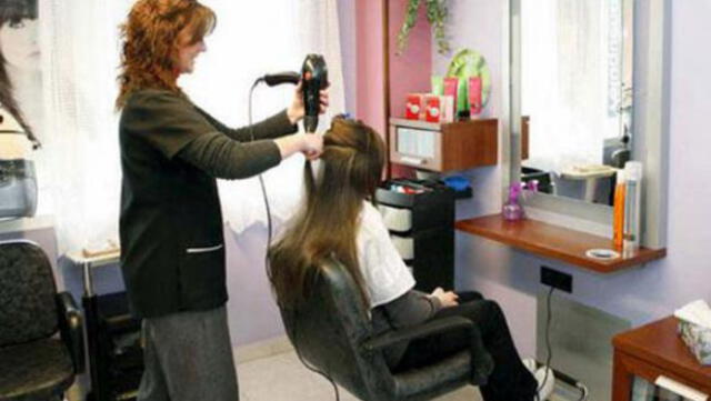 El cabello se utiliza para fines ambientales en otros países; no obstante, en Perú, solo se ha limitado en pruebas de laboratorio, según refirió el experto. Foto: EFE/referencial