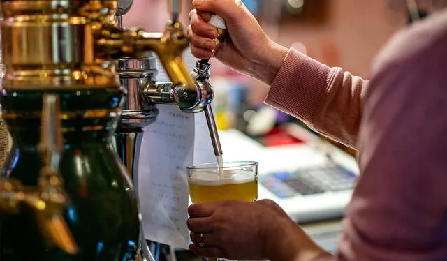 La nueva investigación redefine los límites considerados seguros para el consumo de alcohol. Foto: AFP