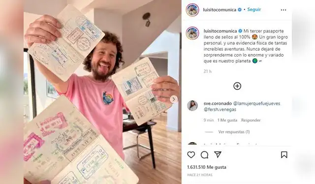 Luisito Comunica junto a sus tres pasaportes llenos de sellos. Foto: Instagram