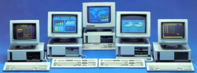 Una colección de clones de la IBM PC. Todas optaron por usar el sistema operativo de Microsoft. Foto: JRN4