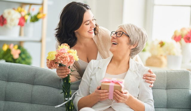 ¡Feliz Día de la Madre! El primer domingo de mayo en España se festeja a las mamás en conmemoración a su lucha y maternidad. Foto: cronicaglobal