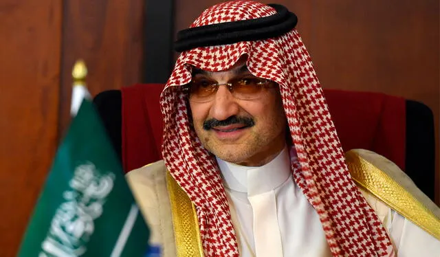 El príncipe Al Waleed bin Talal Al Saud posee una fortuna de 17.000 millones de dólares. Foto: AFP
