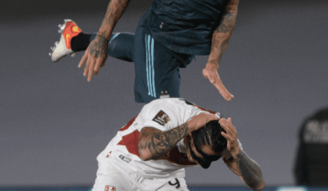 Nicolás Otamendi juega en el Benfica de Portugal. Foto: AFP