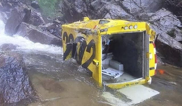 La bóveda del camión se destruyó, lo que habría sido aprovechado para hurtar el dinero. Foto: Radio Marañón. La bóveda del camión se destruyó, lo que habría sido aprovechado para hurtar el dinero. Foto: Radio Marañón.