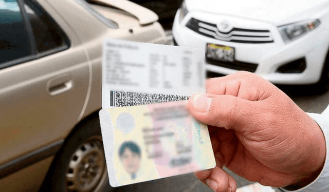 Pasos para solicitar el duplicado de la licencia de conducir. Foto: Andina
