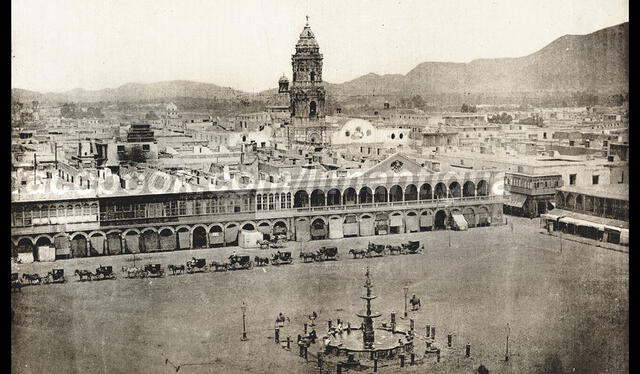  Plaza de Armas en la antiguedad. Foto: La Lima que se fue.<br><br>    