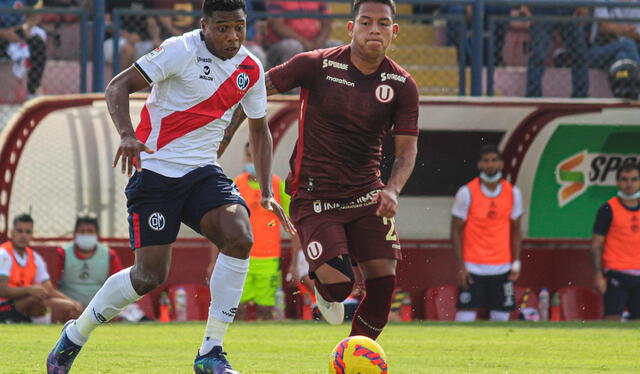 Jorge Bazán jugó un muy buen partido y le marcó a Universitario con Municipal en el Apertura 2022. Foto: DeChalaca