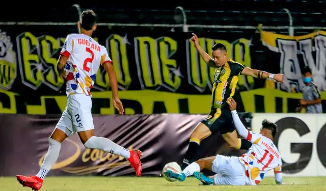 Deportivo Táchira igualó sin goles con Universidad Central. Foto: DvoTachira / Twitter