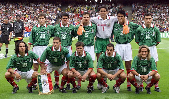 Pável Pardo es el cuarto mexicano con más partidos internacionales en su selección. Foto: AFP