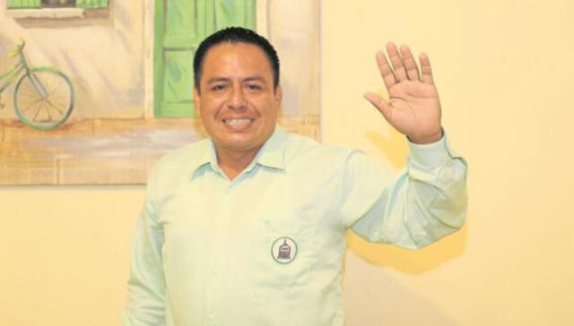 Carlos Montero, candidato con el partido Frente de la Esperanza. Foto: Correo