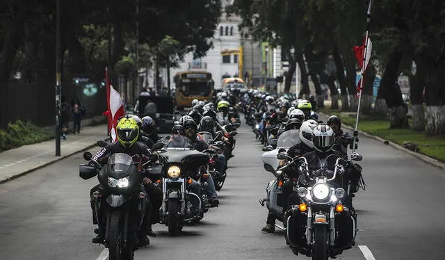 Motociclistas podrán recibir brevetes en municipalidades.  Foto: Archivo La República