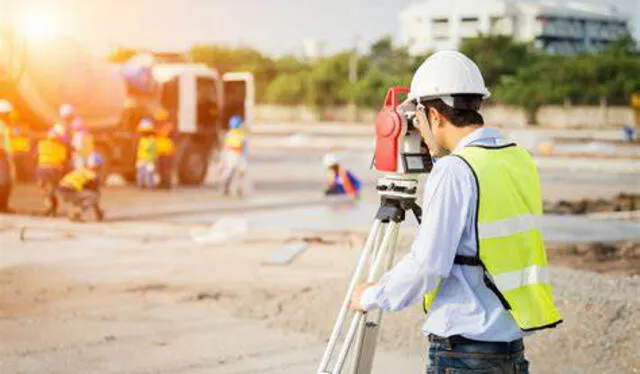 Los ingenieros civiles son indispensables para la construcción de edificios. Foto: Andina   