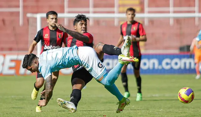 Sporting Cristal está obligado a ganar en Lima para no quedar eliminado a manos de Melgar. Foto: Rodrigo Talavera/GLR