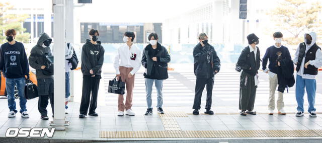 The Boyz parte hacia Chile desde el aeropuerto de Incheon. Foto: OSEN