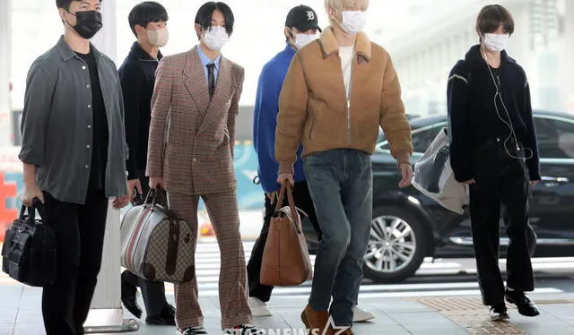 TXT en el aeropuerto de Incheon, Corea del Sur. Foto: StarNews