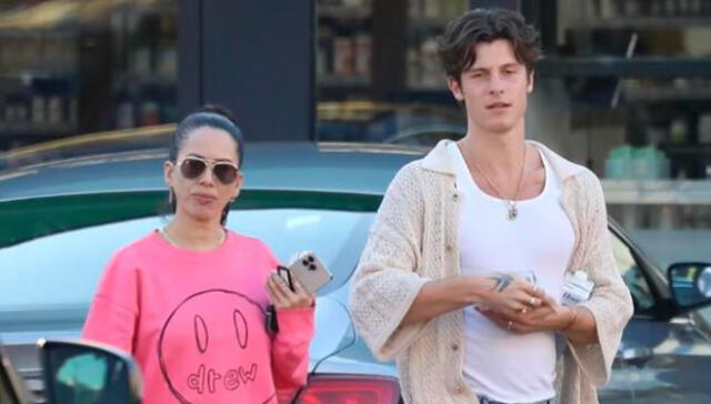  Shawn Mendes y Jocelyne Miranda fueron vistos paseando juntos en Hollywood. Foto: E!/Instagram  