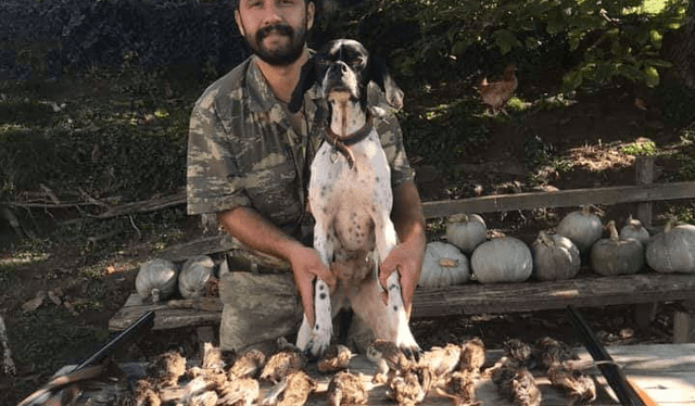 Gevrekoglu subía constantemente fotografías de él y sus perros cazando en el bosque. Foto: Facebook