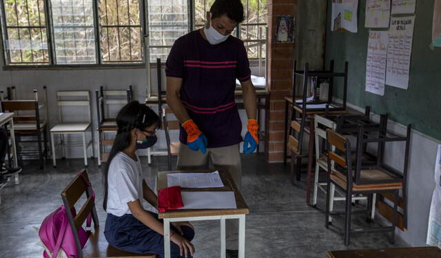 Los docentes exigen un salario digno y mejores condiciones laborales en Venezuela. Foto: Enrique Capriles