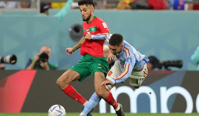 Mazraoui es uno de los mejor cotizados del plantel marroquí. Foto: EFE