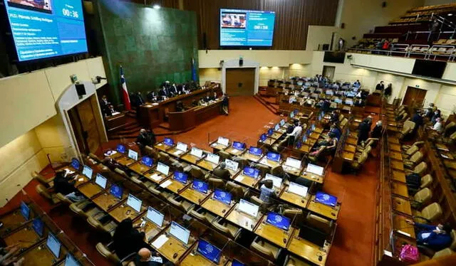 La propuesta de autopréstamo AFP será debatida por la Comisión de Constitución del Congreso chileno este 14 de diciembre. Foto: Camara cl