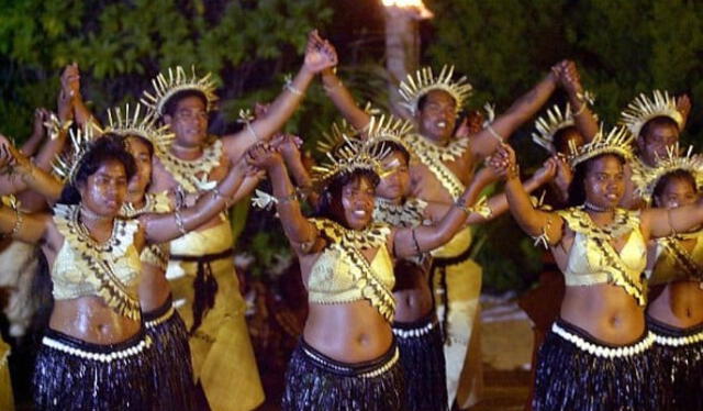 Kiribati está compuesto por 33 islas, de las cuales, la de Navidad, es la primera en celebrar Año Nuevo. Foto: BBC   