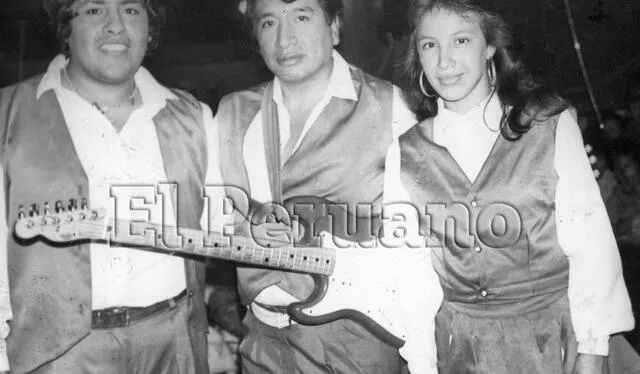  Alejandro Zárate junto a la Princesita Mily y Toño Centella. Foto: El Peruano 