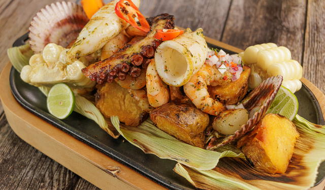 La pachamanca marina es uno de los platos preferidos por el público. Foto: Guargüero Peruvian Cuisine   