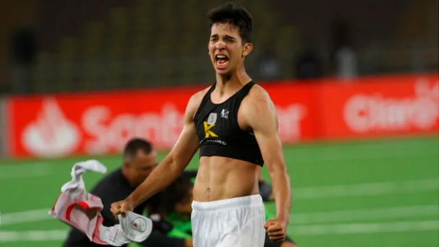 Gol del triunfo de Perú sobre Uruguay   