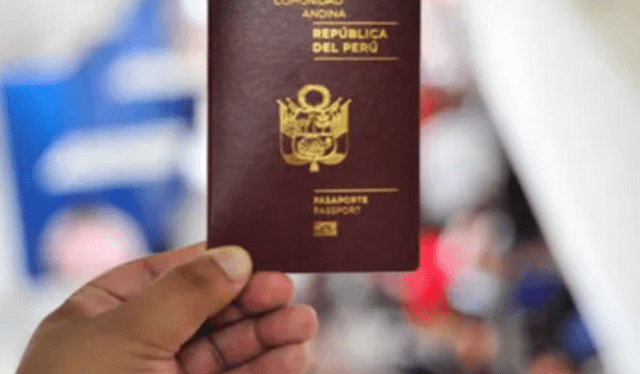 El pasaporte peruano se encuentra entre los 50 mejores del mundo, según un estudio. Foto: La República<br><br>  