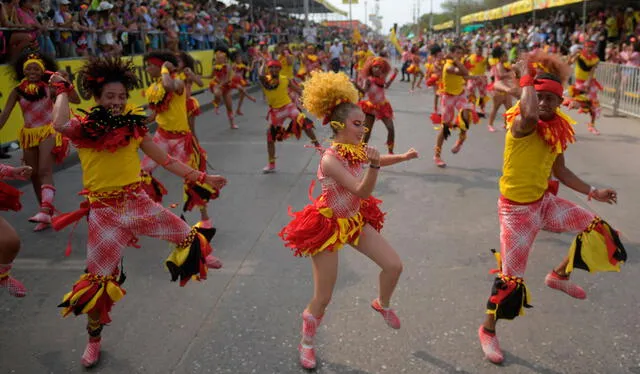 La Gran Parada de Tradición es uno de los atractivos del Carnaval de Barranquilla. Foto: AFP   