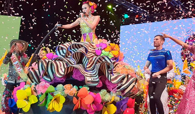 En la Lectura del Bando toman el poder el rey Momo y la reina del Carnaval. Foto: Radio Nacional de Colombia   