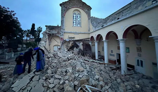  El edificio quedó destruido sin que se registraran víctimas. Foto: Facebook de Antuan Ilgit    