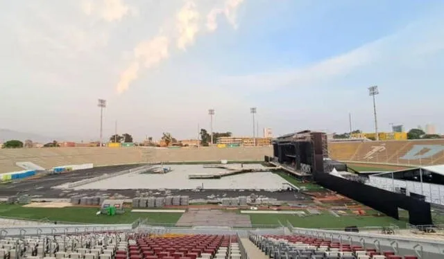 Estadio San Marcos y escenario para el show de Super Junior. Foto: difusión   