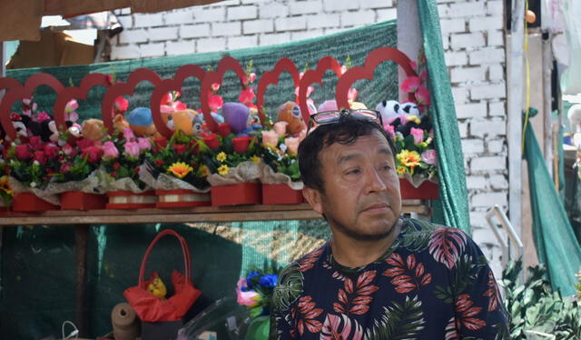  Enrique Cruz, comerciante del mercado de flores.Foto: Karina Garcia/Ig:mu_n_a_y&nbsp;    